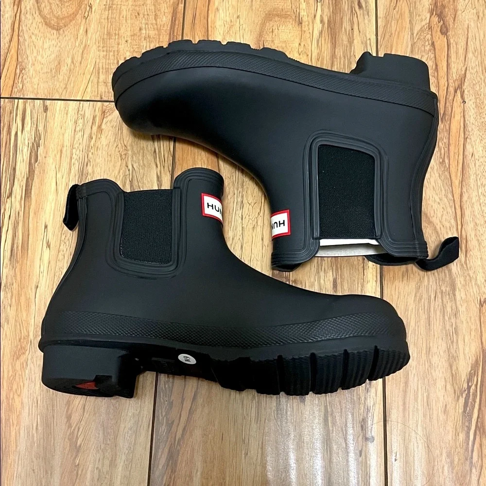 Hunter brand new